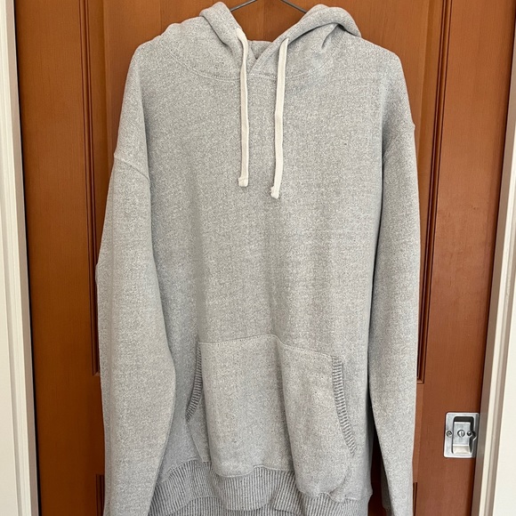 Brand new grey fleece sweater - so soft 😊 - Picture 3 of 3